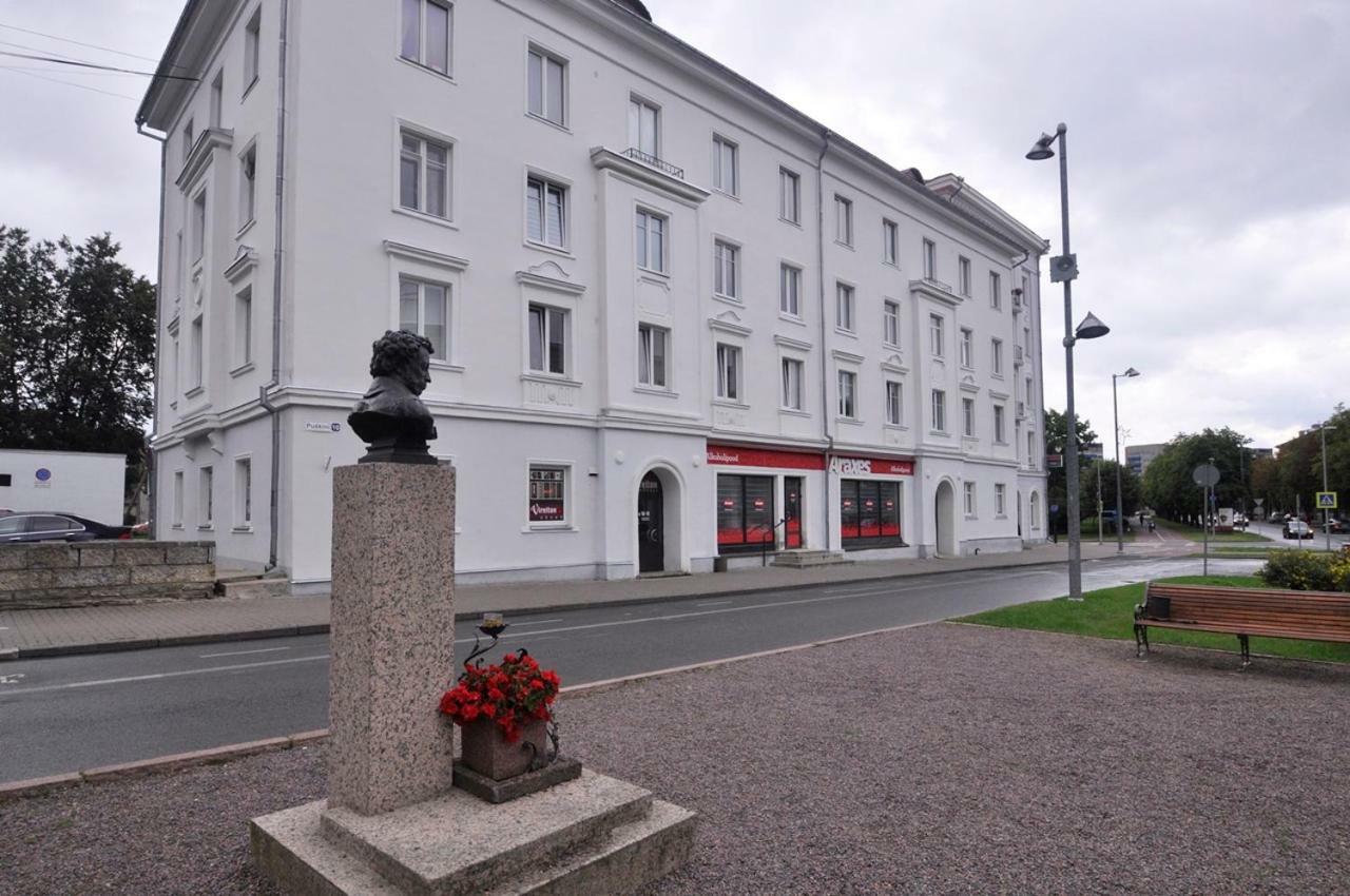 Castle View Apartment Narva Esterno foto